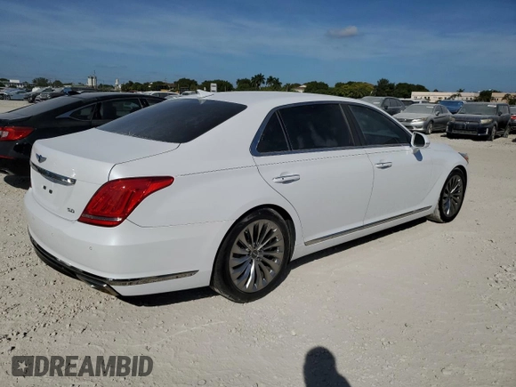 2019 Genesis G90 z VIN KMTF54JH1KU054539, wystawiony jako Copart lot #81937834 z przebiegiem 27 024 mil mil oraz Nie do naprawy • Non repairable. Historia ofert i sprzedaży dostępna na DreamBid. Obrazek 3.