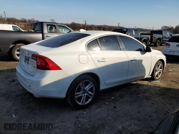 2015 Volvo S60 T5 Drive-E Premier with VIN YV126MFK0F1355710, listed as a Copart auction lot 84422464 with 180,811 mi miles and Salvage Title. Bid and sale history available at carsss.com. Image 3.