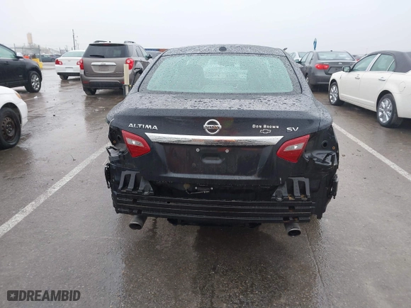 2018 Nissan Altima 2.5 SR with VIN 1N4AL3AP3JC165989, listed as a IAAI auction lot 41490589 with 84,879 mi miles. Bid and sale history available at carsss.com. Image 16.