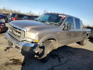 2003 Ford Super Duty F-250 XL with VIN 1FTNW20S03ED27345, listed as a Copart auction lot 86913354 with 0 mi miles and Salvage Title. Bid and sale history available at carsss.com. Image 1.