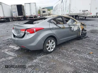 2011 Hyundai Elantra Limited z VIN KMHDH4AE2BU156124, wystawiony jako IAAI lot #42207220 z przebiegiem 158 000 mil mil oraz . Historia ofert i sprzedaży dostępna na DreamBid. Obrazek 4.