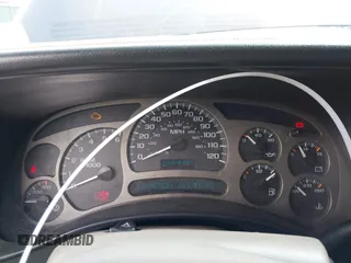2003 GMC Yukon Denali z VIN 1GKEK63U13J340519, wystawiony jako IAAI lot #42035509 z przebiegiem 209 306 mil mil oraz . Historia ofert i sprzedaży dostępna na DreamBid. Obrazek 7.