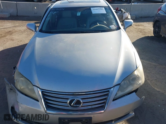 2011 Lexus ES with VIN JTHBK1EG2B2442931, listed as a IAAI auction lot 41337263 with 184,942 mi miles. Bid and sale history available at carsss.com. Image 12.