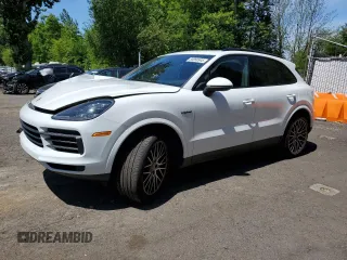 2022 Porsche Cayenne E-Hybrid Hybrid with VIN WP1AE2AY2NDA26913, listed as a Copart auction lot 58056945 with Not provided miles and Salvage title. Bid and sale history available at DreamBid. Image 1.