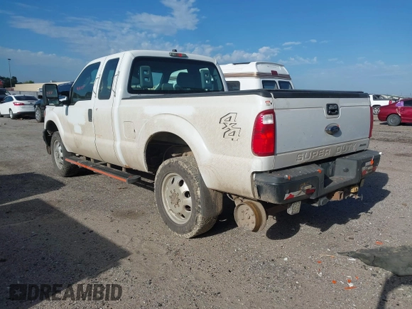 2015 Ford F-250 XLT with VIN 1FT7X2B64FEC84297, listed as a IAAI auction lot 42530389 with 343,430 mi miles and . Bid and sale history available at DreamBid. Image 3.