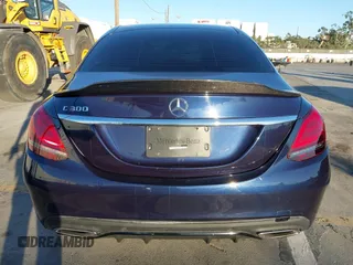 2020 Mercedes-Benz C 300 with VIN W1KWF8DB0LR566247, listed as a IAAI auction lot 40935203 with 29,543 mi miles and . Bid and sale history available at carsss.com. Image 16.