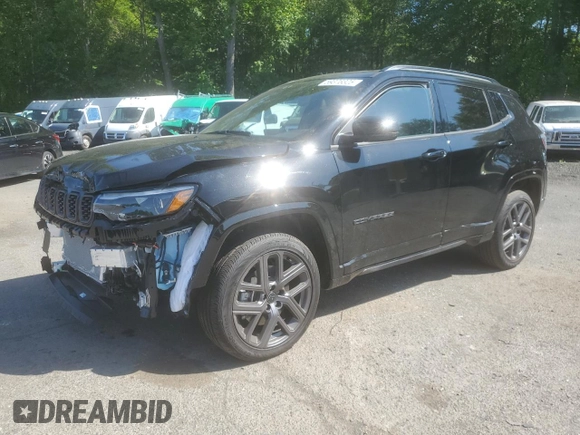 2025 Jeep Compass Limited z VIN 3C4NJDCN8ST517974, wystawiony jako Copart lot #59376325 z przebiegiem 1 606 mil mil oraz Szkoda całkowita • Salvage title. Historia ofert i sprzedaży dostępna na DreamBid. Obrazek 1.