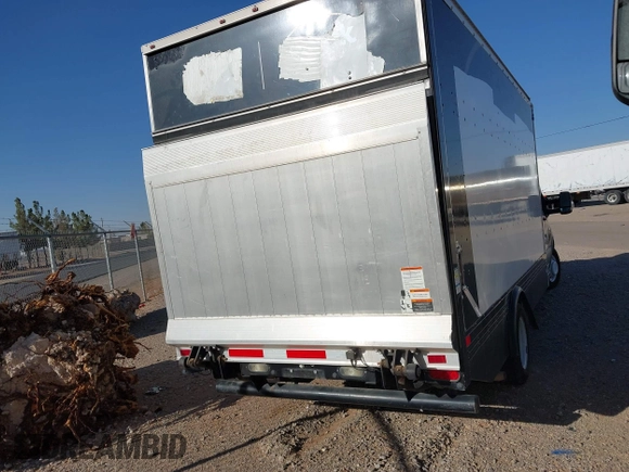 2017 Ford Transit с VIN 1FDBF9ZM0HKB57802, выставлен на аукционе IAAI как лот 41568498 с пробегом 63 714 миль миль и . История ставок и продаж доступна на DreamBid. Изображение 4.
