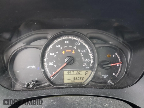 2016 Toyota Yaris L z VIN VNKKTUD37GA069470, wystawiony jako Copart lot #52771505 z przebiegiem 95 093 mil mil oraz Szkody całkowita. Historia ofert i sprzedaży dostępna na DreamBid. Obrazek 9.