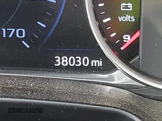 2020 Chevrolet Blazer RS z VIN 3GNKBKRS2LS610070, wystawiony jako IAAI lot #42455099 z przebiegiem 38 030 mil mil oraz . Historia ofert i sprzedaży dostępna na DreamBid. Obrazek 15.