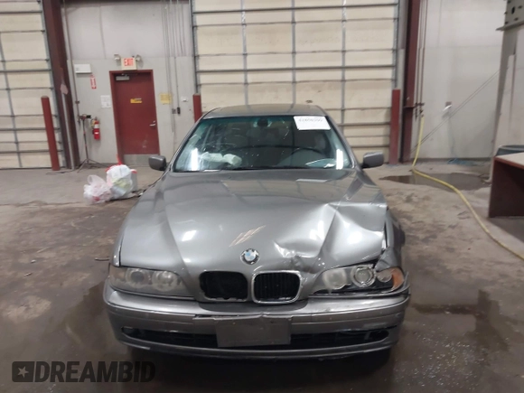 2003 BMW 5 Series 530iA with VIN WBADT63433CK45644, listed as a IAAI auction lot 41850399 with 178,600 mi miles. Bid and sale history available at carsss.com. Image 12.