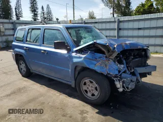 2007 Jeep Patriot Sport z VIN 1J8FT28W87D358027, wystawiony jako Copart lot #55923095 z przebiegiem 174 274 mil mil oraz Szkoda całkowita • Salvage title. Historia ofert i sprzedaży dostępna na DreamBid. Obrazek 4.
