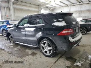 2014 Mercedes-Benz M 550 with VIN 4JGDA7DB2EA277068, listed as a Copart auction lot 45890855 with 90,006 mi miles and Salvage Title. Bid and sale history available at carsss.com. Image 2.