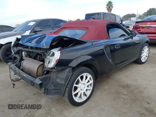2001 Toyota MR2 z VIN JTDFR320710035330, wystawiony jako IAAI lot #41238516 z przebiegiem 160 405 mil mil oraz . Historia ofert i sprzedaży dostępna na DreamBid. Obrazek 4.