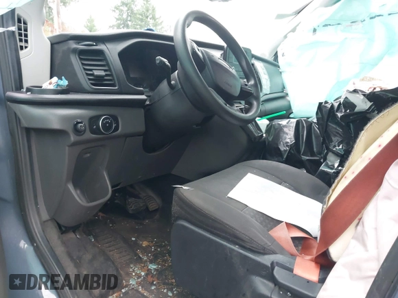 2020 Ford Transit Cargo with VIN 1FTBR3X82LKB27322, listed as a IAAI auction lot 38454284 with 30,816 mi miles. Bid and sale history available at carsss.com. Image 5.