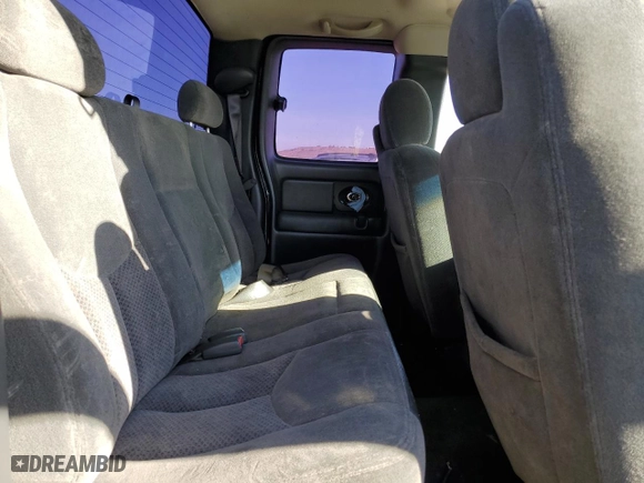 2003 Chevrolet Silverado 1500 LS with VIN 1GCEK19T43E111323, listed as a Copart auction lot 50253505 with 214,173 mi miles and Clean Title. Bid and sale history available at carsss.com. Image 10.