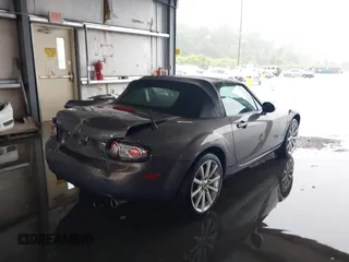 2006 Mazda MX-5 Miata Sport с VIN JM1NC25F560110444, выставлен на аукционе IAAI как лот 42611844 с пробегом 58 309 миль миль и . История ставок и продаж доступна на DreamBid. Изображение 4.