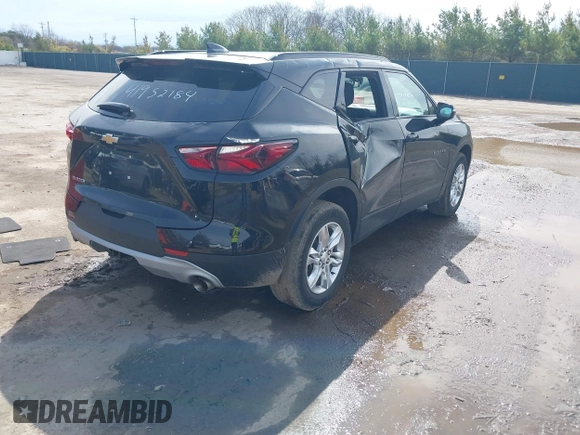 2021 Chevrolet Blazer LT with VIN 3GNKBCRS4MS527506, listed as a IAAI auction lot 41952184 with 76,883 mi miles and . Bid and sale history available at DreamBid. Image 4.