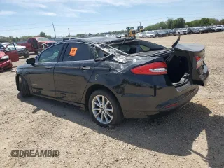 2017 Ford Fusion Hybrid SE с VIN 3FA6P0LU4HR252582, выставлен на аукционе Copart как лот 57965815 с пробегом Не указан миль и Списание • Salvage title. История ставок и продаж доступна на DreamBid. Изображение 2.