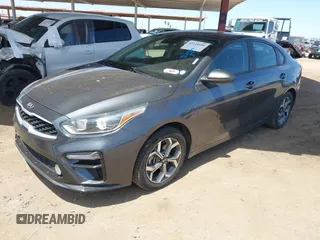 2021 Kia Forte LXS z VIN 3KPF24AD7ME294409, wystawiony jako IAAI lot #42124606 z przebiegiem 91 567 mil mil oraz . Historia ofert i sprzedaży dostępna na DreamBid. Obrazek 2.