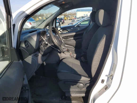 2017 Chevrolet City Express Cargo Van LS with VIN 3N63M0YN1HK712438, listed as a Copart auction lot 86812564 with 91,272 mi miles and Salvage Title. Bid and sale history available at carsss.com. Image 7.