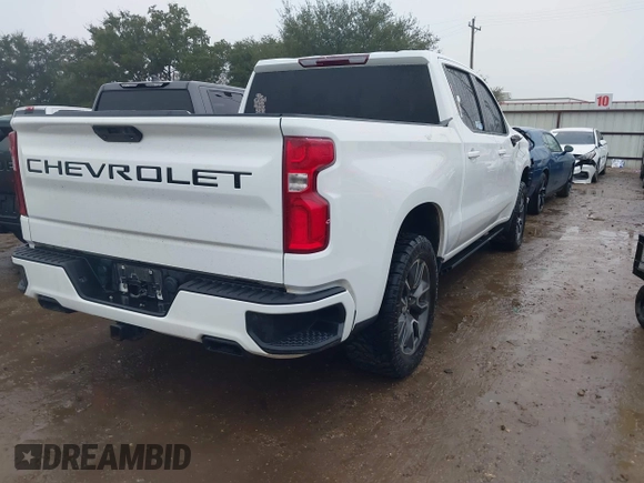 2021 Chevrolet Silverado 1500 RST with VIN 3GCUYEED8MG479014, listed as a IAAI auction lot 41405943 with 62,977 mi miles. Bid and sale history available at carsss.com. Image 4.