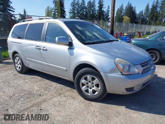 2010 Kia Sedona LX with VIN KNDMG4C3XA6346579, listed as a IAAI auction lot 42085860 with 145,008 mi miles. Bid and sale history available at carsss.com. Image 1.