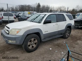 2003 Toyota 4Runner SR5 with VIN JTEBT14R030017640, listed as a Copart auction lot 88712275 with 247,577 mi miles and Clean Title. Bid and sale history available at carsss.com. Image 1.