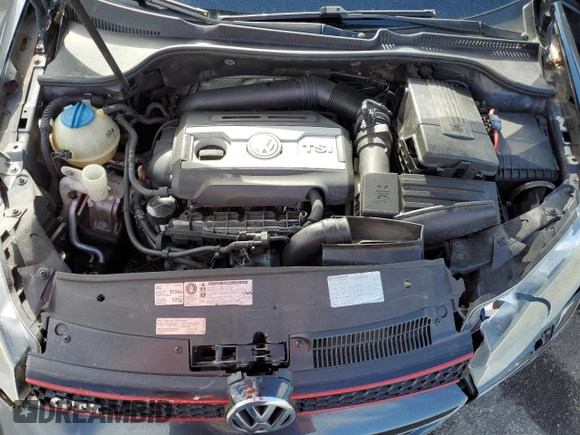 2012 Volkswagen GTI w/Conv & Sunroof с VIN WVWEV7AJ5CW145480, выставлен на аукционе Copart как лот 71466434 с пробегом Не указан миль и Списание • Salvage title. История ставок и продаж доступна на DreamBid. Изображение 11.