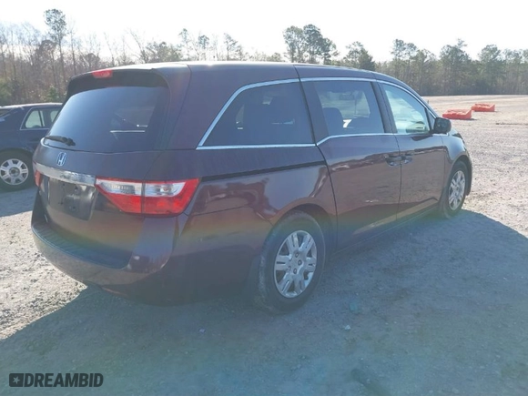 2013 Honda Odyssey LX with VIN 5FNRL5H21DB082331, listed as a IAAI auction lot 41756206 with 249,204 mi miles. Bid and sale history available at carsss.com. Image 4.
