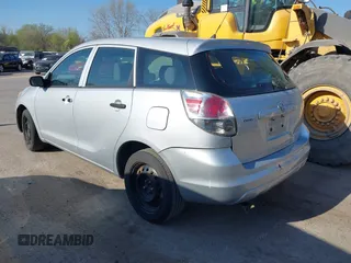 2008 Toyota Matrix STD with VIN 2T1KR32E48C719259, listed as a IAAI auction lot 42018448 with 157,727 mi miles and . Bid and sale history available at DreamBid. Image 3.