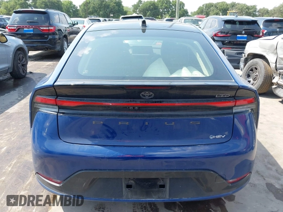 2024 Toyota Prius LE z VIN JTDACAAU8R3019555, wystawiony jako IAAI lot #42160410 z przebiegiem 15 529 mil mil oraz . Historia ofert i sprzedaży dostępna na DreamBid. Obrazek 17.