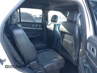 2017 Ford Explorer Sport z VIN 1FM5K8GT4HGA61316, wystawiony jako IAAI lot #42572392 z przebiegiem 92 860 mil mil oraz . Historia ofert i sprzedaży dostępna na DreamBid. Obrazek 8.
