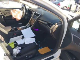 2015 Ford Fusion SE Hybrid with VIN 3FA6P0LU3FR249444, listed as a IAAI auction lot 41602659 with 145,024 mi miles. Bid and sale history available at carsss.com. Image 5.