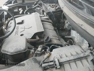 2019 Mitsubishi Outlander ES z VIN JA4AZ3A39KZ004223, wystawiony jako IAAI lot #43507250 z przebiegiem 88 621 mil mil oraz . Historia ofert i sprzedaży dostępna na DreamBid. Obrazek 20.