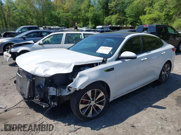 2016 Kia Optima SXL Turbo with VIN 5XXGV4L24GG029840, listed as a IAAI auction lot 42223603 with 87,499 mi miles and . Bid and sale history available at DreamBid. Image 2.