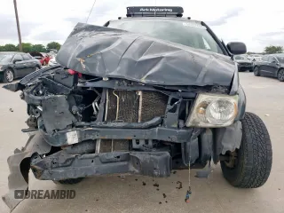 2007 Dodge Durango SLT z VIN 1D8HD48P87F581689, wystawiony jako Copart lot #54937005 z przebiegiem Nie podano mil oraz Szkoda całkowita • Salvage title. Historia ofert i sprzedaży dostępna na DreamBid. Obrazek 5.