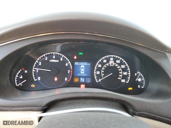 2010 Hyundai Genesis with VIN KMHGC4DF7AU105880, listed as a Copart auction lot 83982564 with 136,383 mi miles and Clean Title. Bid and sale history available at carsss.com. Image 9.