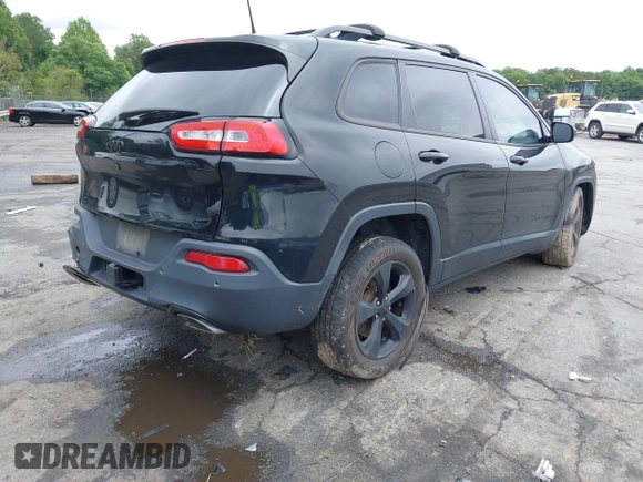 2017 Jeep Cherokee High Altitude z VIN 1C4PJMDS2HW569245, wystawiony jako IAAI lot #42365849 z przebiegiem 96 467 mil mil oraz . Historia ofert i sprzedaży dostępna na DreamBid. Obrazek 4.