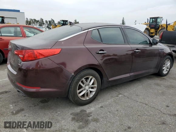 2013 Kia Optima LX z VIN 5XXGM4A74DG102024, wystawiony jako Copart lot #58264275 z przebiegiem 128 594 mil mil oraz Szkoda całkowita • Salvage title. Historia ofert i sprzedaży dostępna na DreamBid. Obrazek 3.