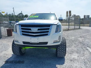 2020 Cadillac Escalade Luxury z VIN 1GYS3BKJ6LR124477, wystawiony jako IAAI lot #42042960 z przebiegiem 42 854 mil mil oraz . Historia ofert i sprzedaży dostępna na DreamBid. Obrazek 12.