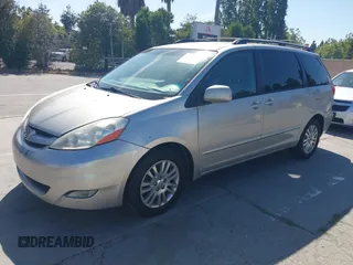 2007 Toyota Sienna XLE z VIN 5TDZK22C47S052078, wystawiony jako IAAI lot #42336003 z przebiegiem 237 023 mil mil oraz . Historia ofert i sprzedaży dostępna na DreamBid. Obrazek 2.