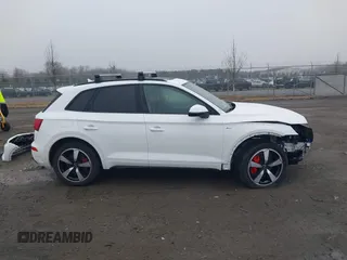 2024 Audi Q5 S line Premium Plus with VIN WA1EAAFY7R2147109, listed as a IAAI auction lot 41064261 with 4,647 mi miles. Bid and sale history available at carsss.com. Image 13.