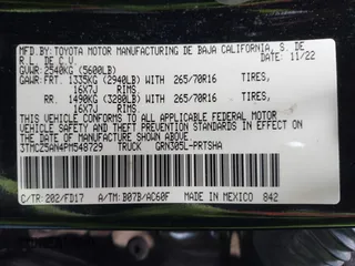 2023 Toyota Tacoma SR z VIN 3TMCZ5AN4PM548729, wystawiony jako IAAI lot #42078723 z przebiegiem 30 966 mil mil oraz . Historia ofert i sprzedaży dostępna na DreamBid. Obrazek 9.