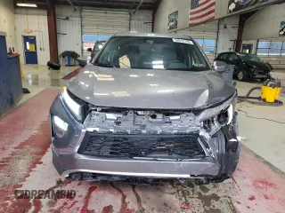 2022 Mitsubishi Eclipse Cross SE z VIN JA4ATWAA5NZ000384, wystawiony jako Copart lot #53619155 z przebiegiem 21 931 mil mil oraz Szkoda całkowita • Salvage title. Historia ofert i sprzedaży dostępna na DreamBid. Obrazek 5.