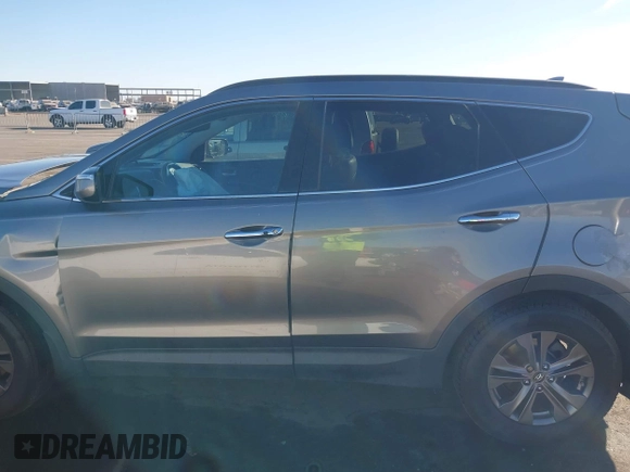 2013 Hyundai Santa Fe Sport with VIN 5XYZUDLB9DG025236, listed as a IAAI auction lot 41422852 with 129,893 mi miles. Bid and sale history available at carsss.com. Image 14.