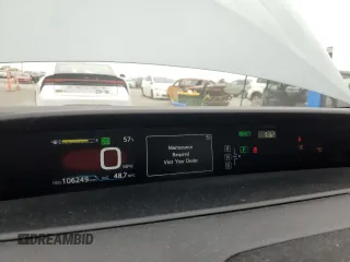2016 Toyota Prius Two z VIN JTDKBRFU3G3004733, wystawiony jako Copart lot #47063705 z przebiegiem 106 249 mil mil oraz Szkoda całkowita • Salvage title. Historia ofert i sprzedaży dostępna na DreamBid. Obrazek 9.
