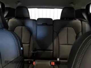 2025 Volvo XC40 Plus Dark Theme z VIN YV4L12UC2S2511031, wystawiony jako Copart lot #54923745 z przebiegiem 7955 mil mil oraz Szkody całkowita. Historia ofert i sprzedaży dostępna na DreamBid. Obrazek 10.