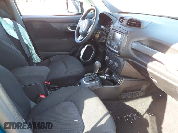 2020 Jeep Renegade Sport with VIN ZACNJAAB1LPL35899, listed as a IAAI auction lot 41585272 with 17,860 mi miles and . Bid and sale history available at carsss.com. Image 5.