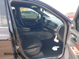 2023 Dodge Durango R/T Plus z VIN 1C4SDJCT2PC693591, wystawiony jako IAAI lot #41858050 z przebiegiem 9 238 mil mil oraz . Historia ofert i sprzedaży dostępna na DreamBid. Obrazek 5.